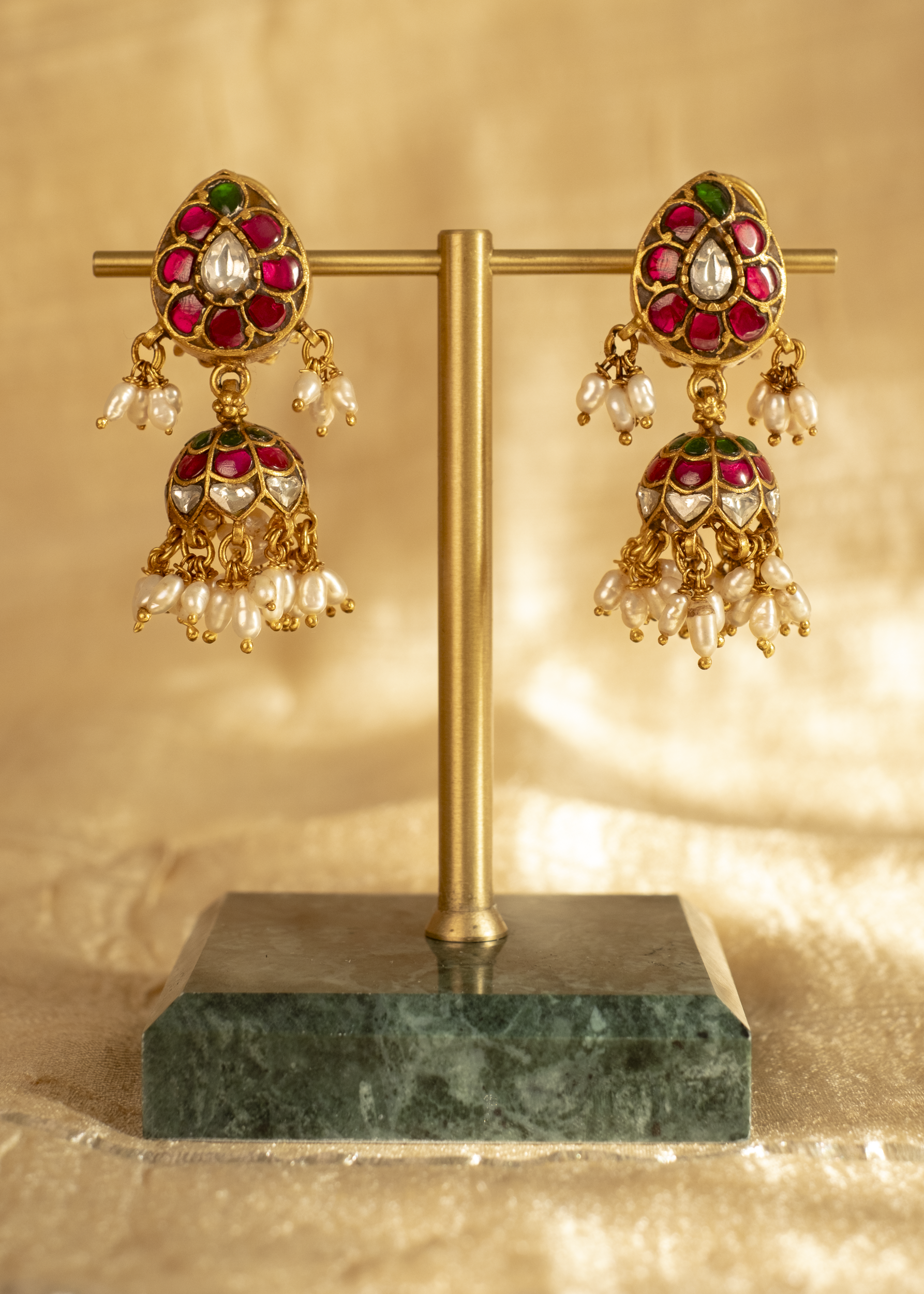Ira Jhumkas