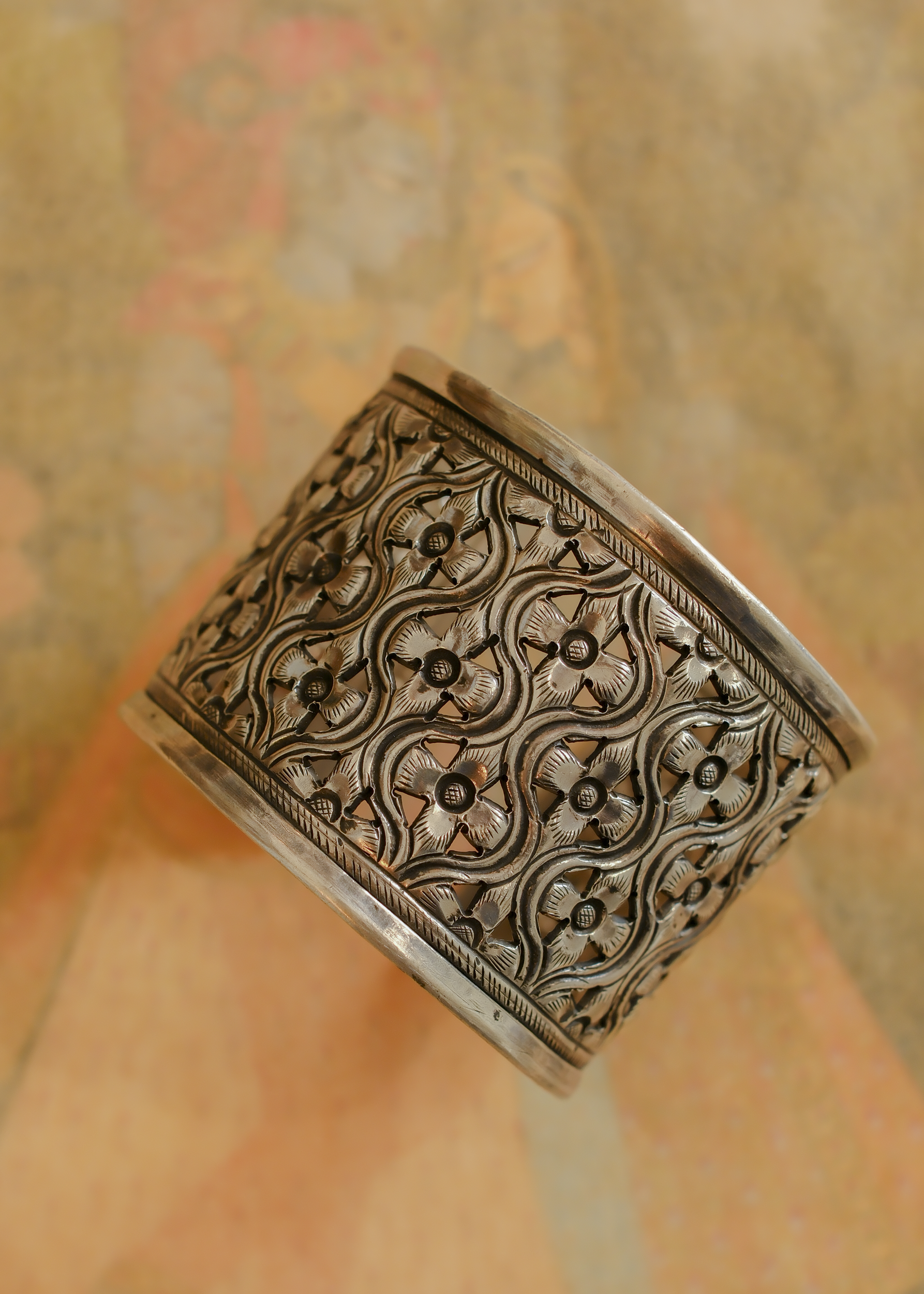 How to Care for Your Silver Jewelry: Do’s and Don’ts