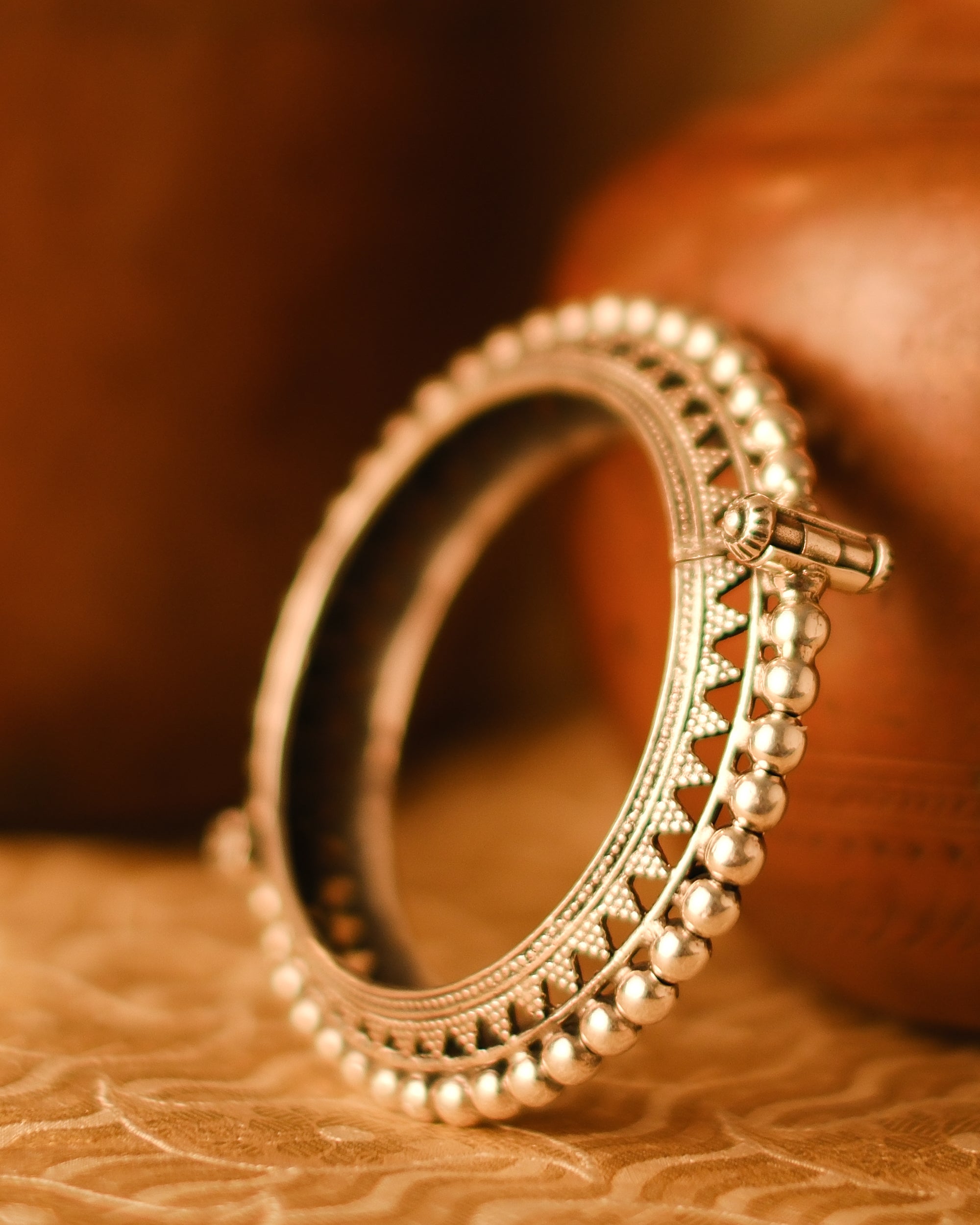 Varn Bangle