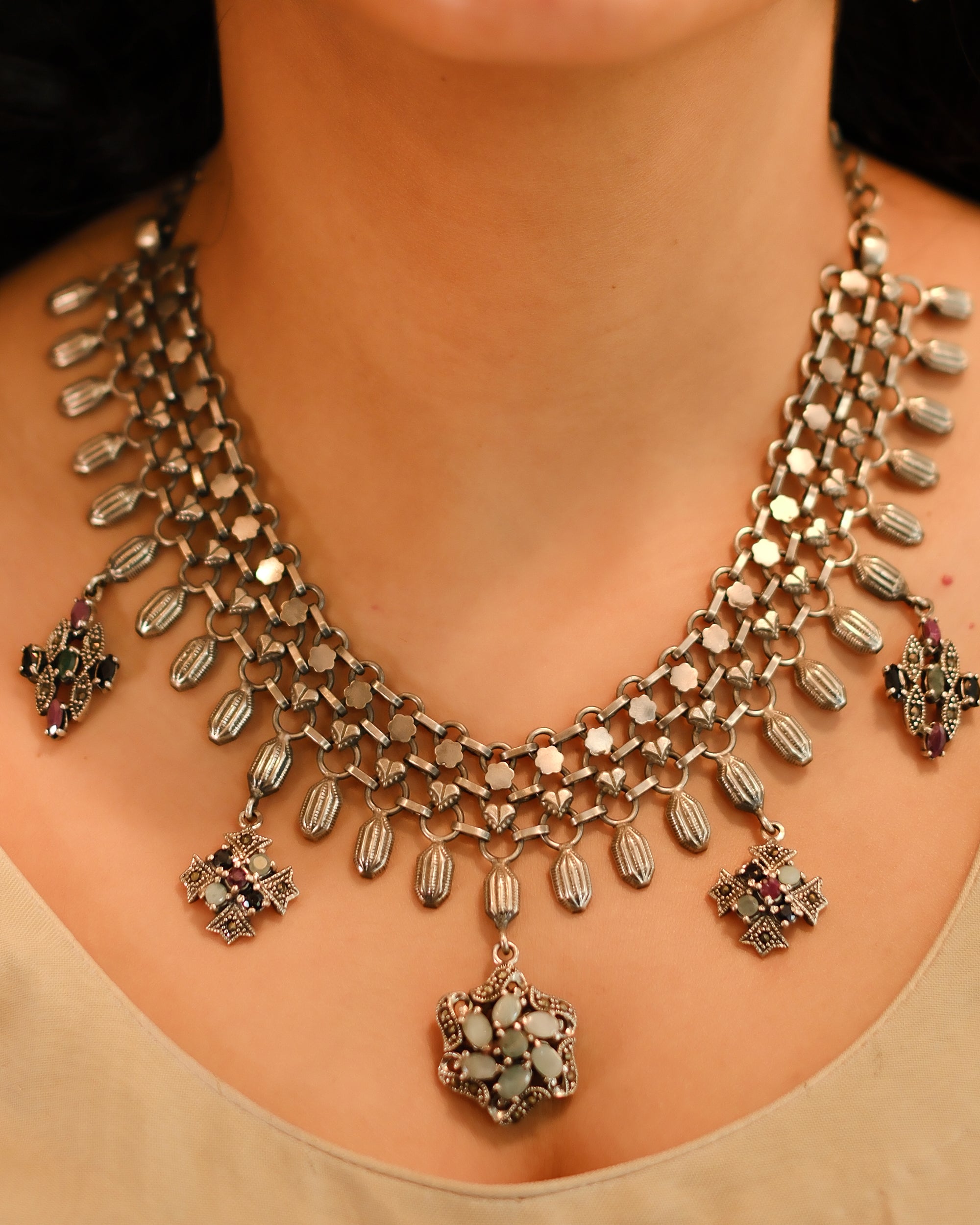 Taru Necklace
