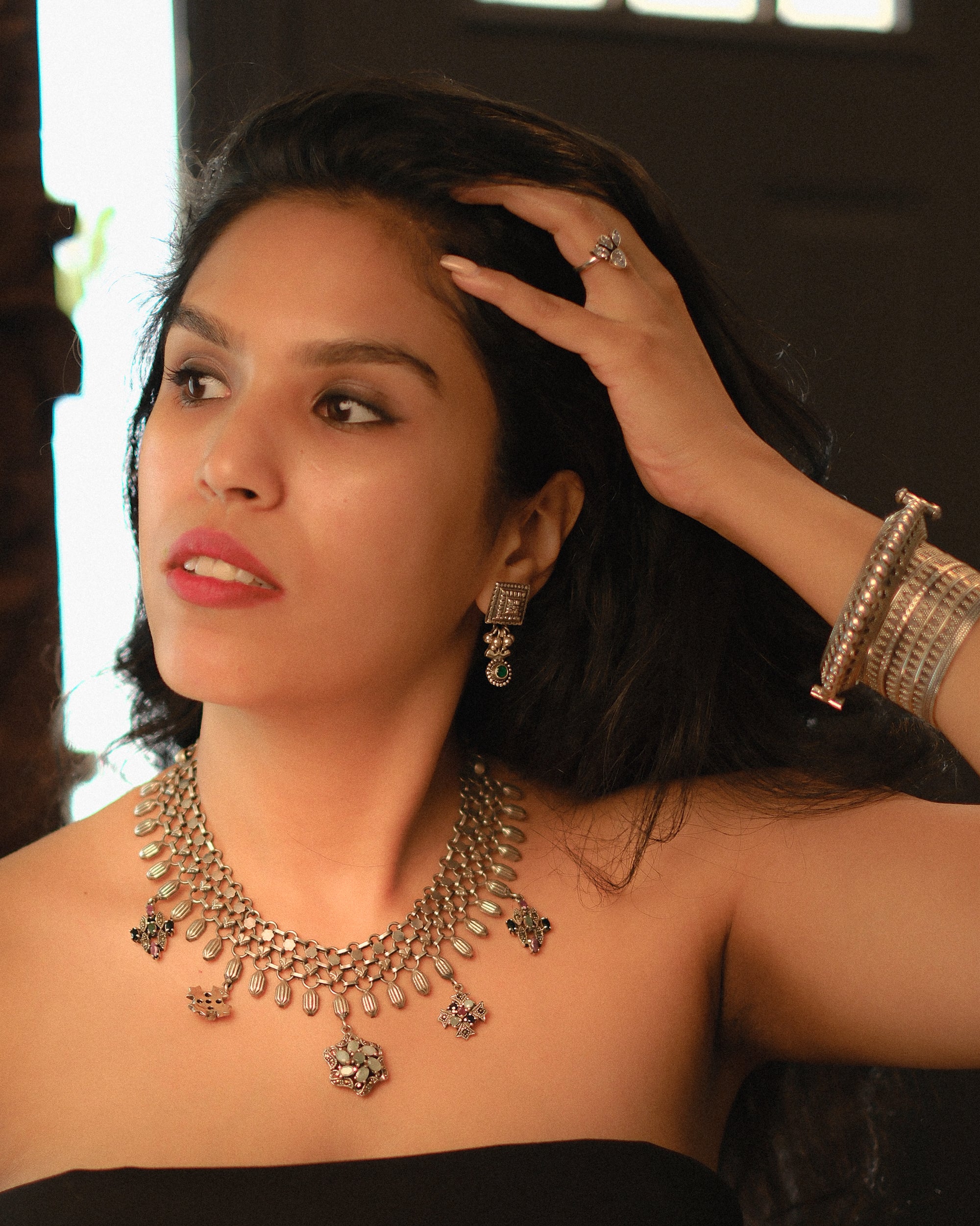 Taru Necklace