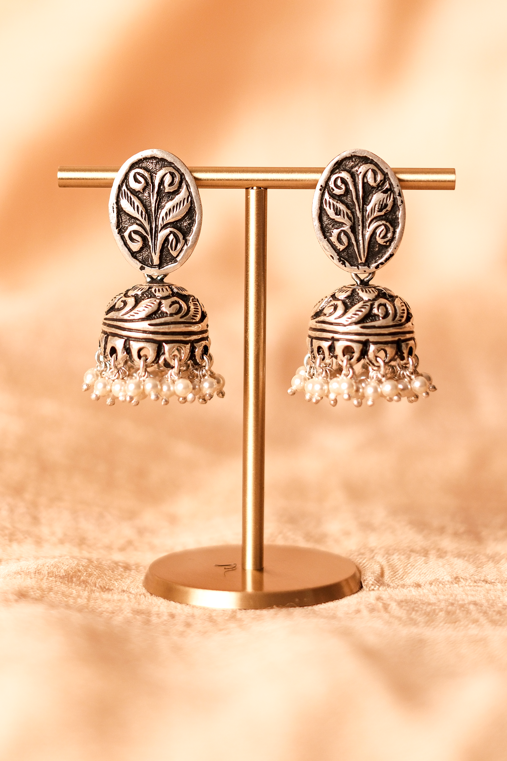 Vanshika Jhumkas